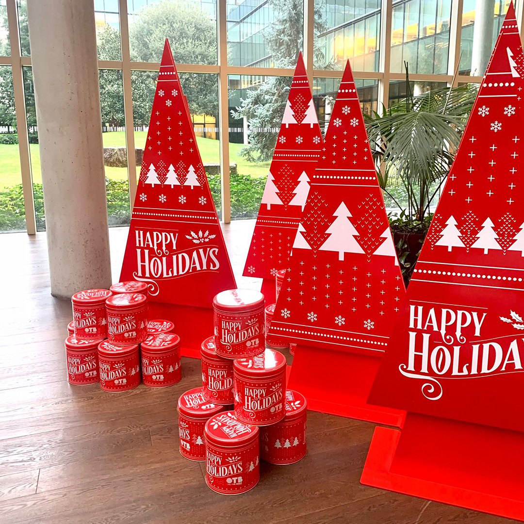 diesel_allestimentoNatale23_web3