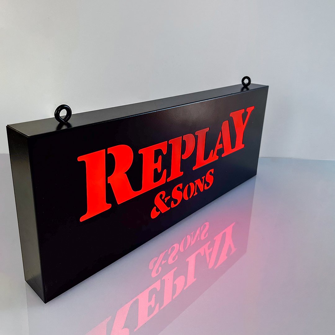 replay-targa-led-def-4