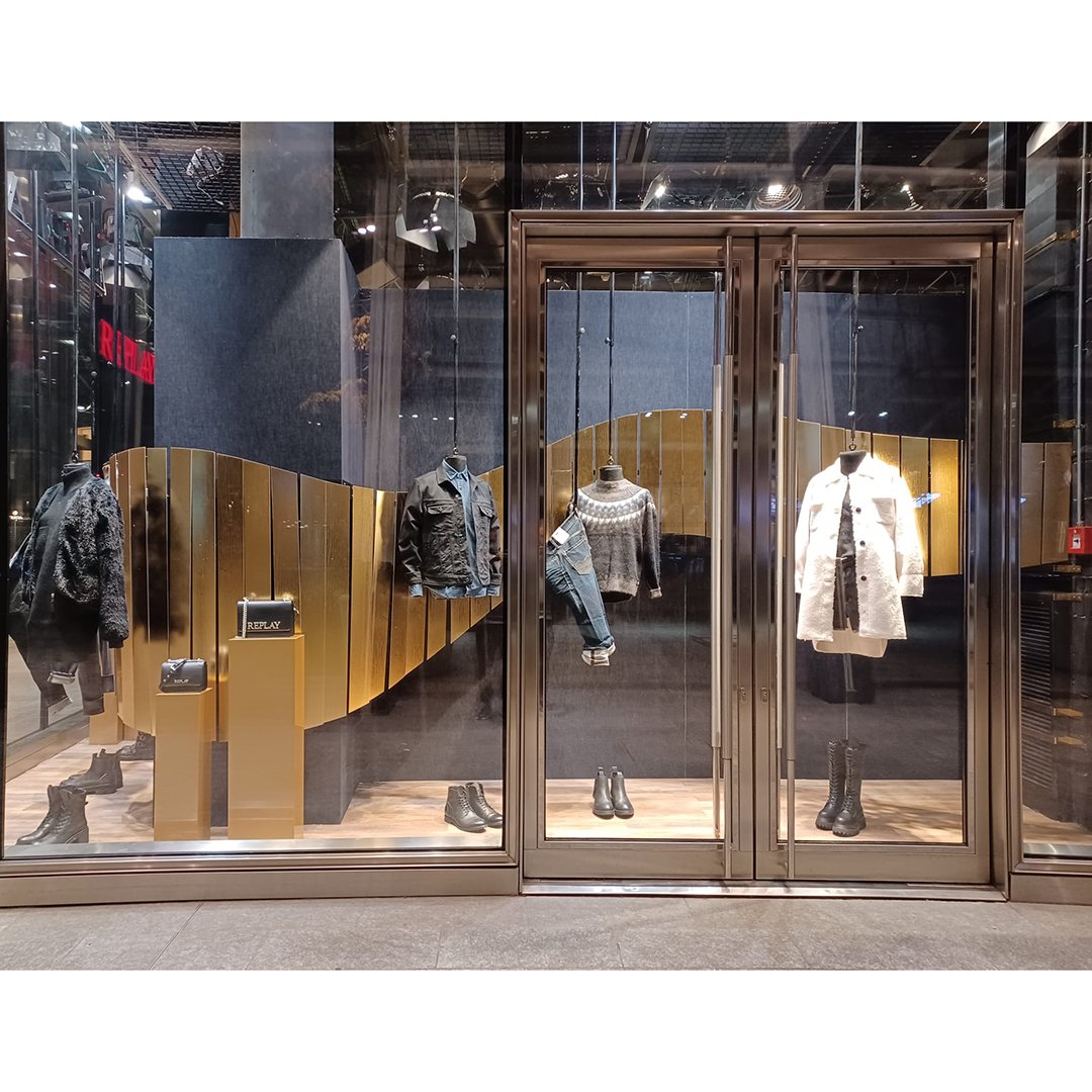 replay_natale22_web2