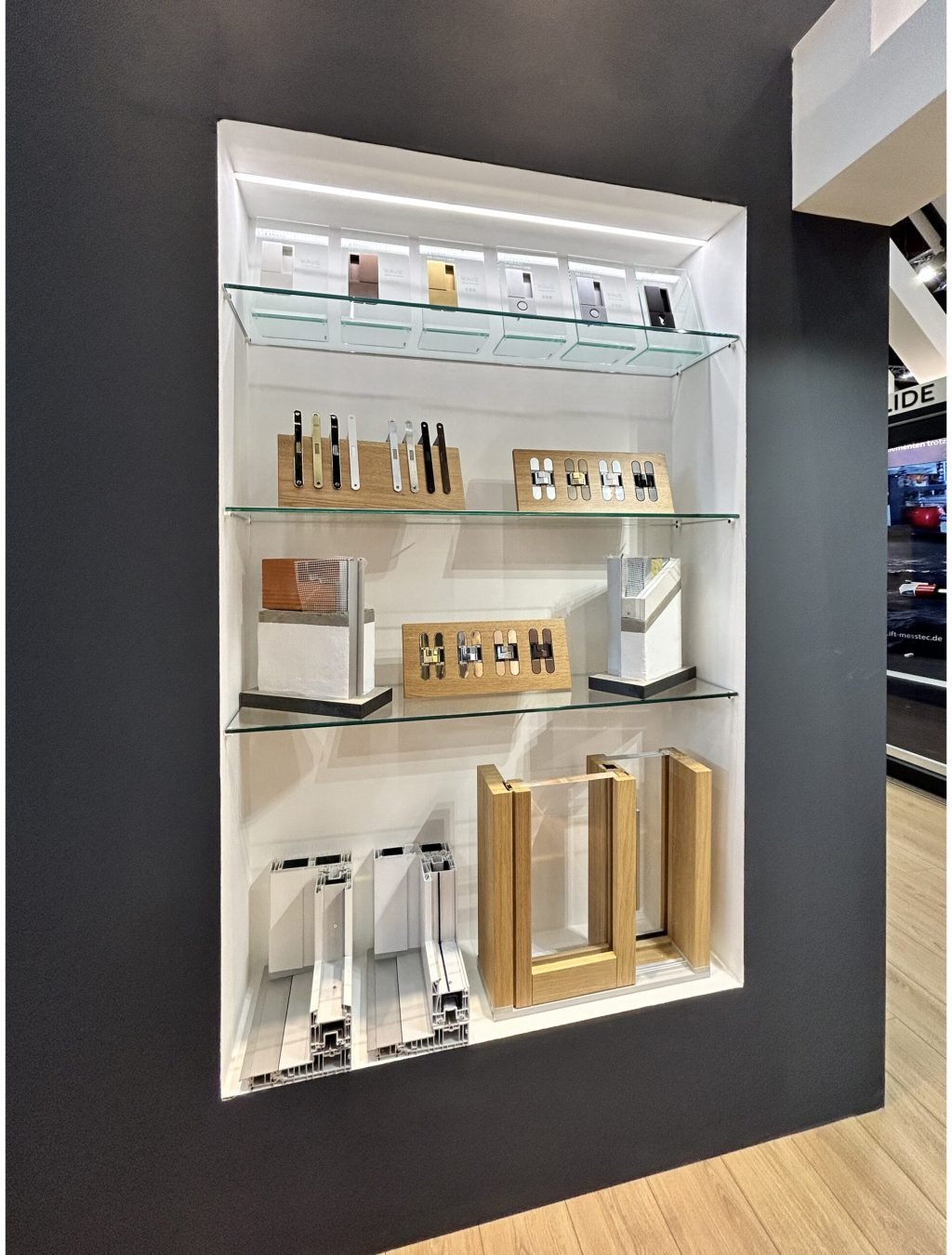 agb_elementi_plexi_web1